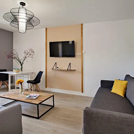 Offre Special Bastia Proche Centre Parking Exterior photo