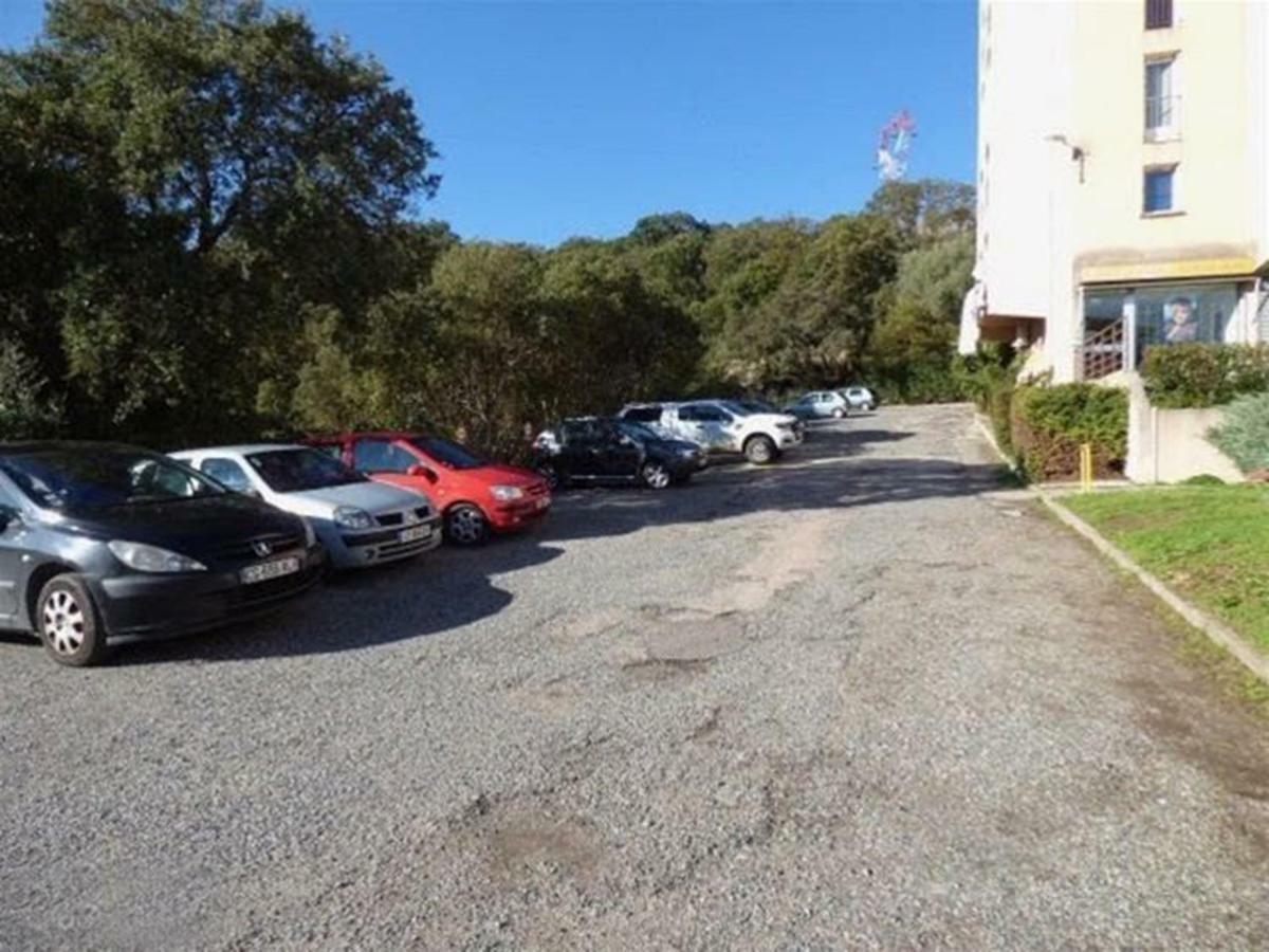 Special Bastia Proche Centre Parking *