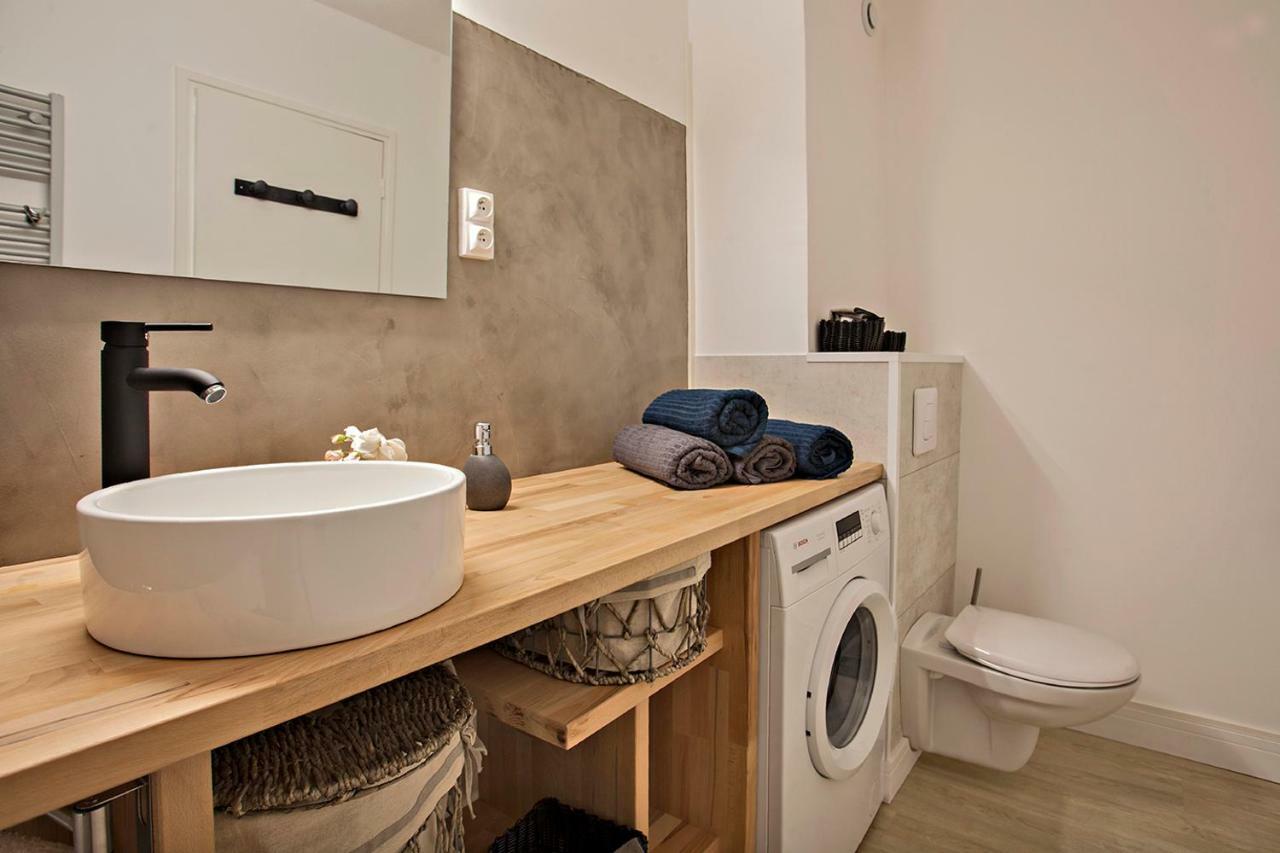 Special Bastia Proche Centre Parking Bastia (Corsica)